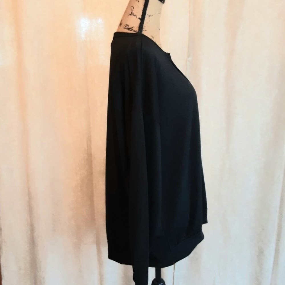 BiBi Long Sleeve Jersey Knit Top Black, Leopard Trim V-neck Size M - NWT - Picture 3 of 10